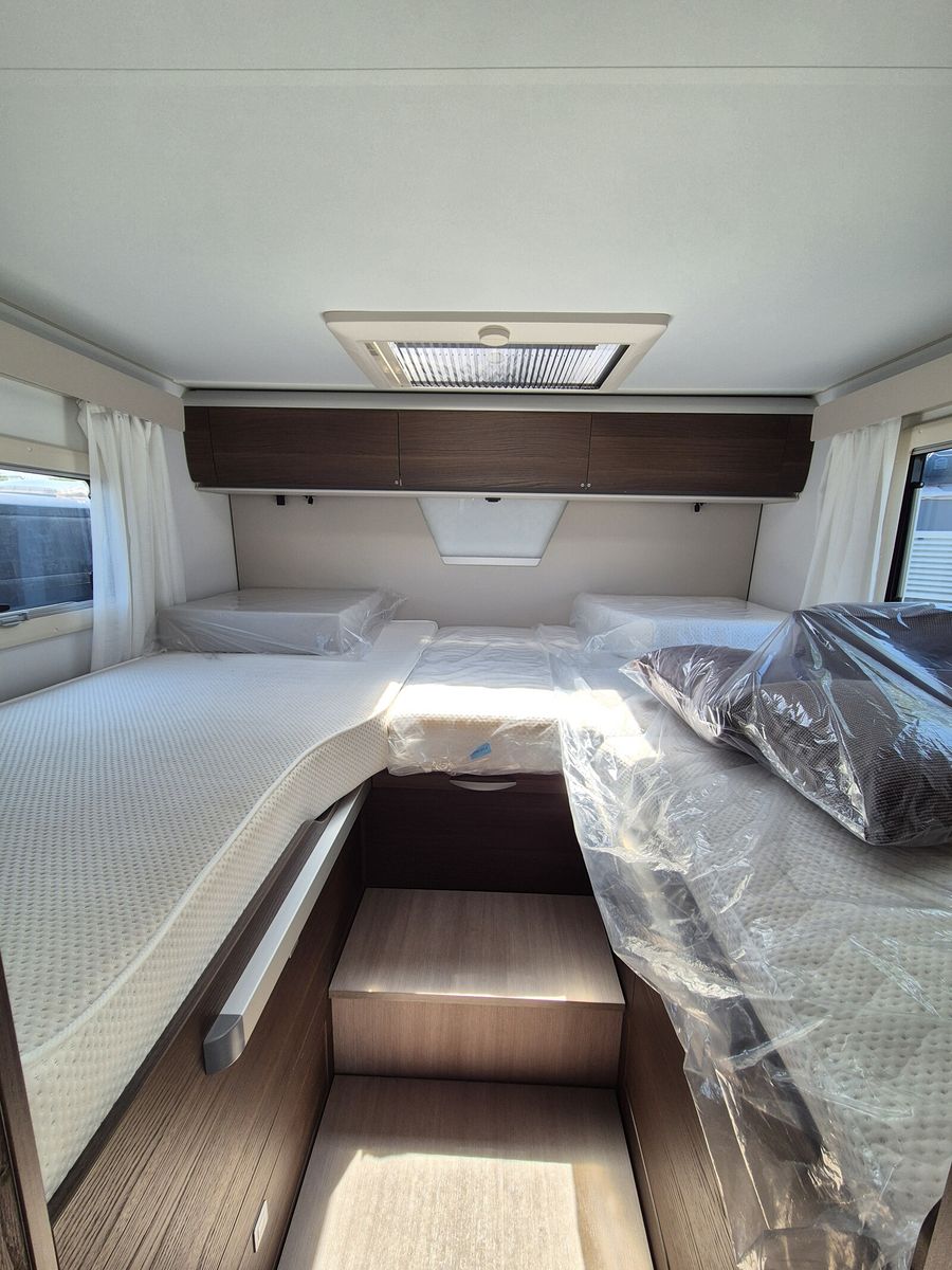 Fahrzeugabbildung Adria Coral Supreme 670 SL LED;Isofix,Doppelboden