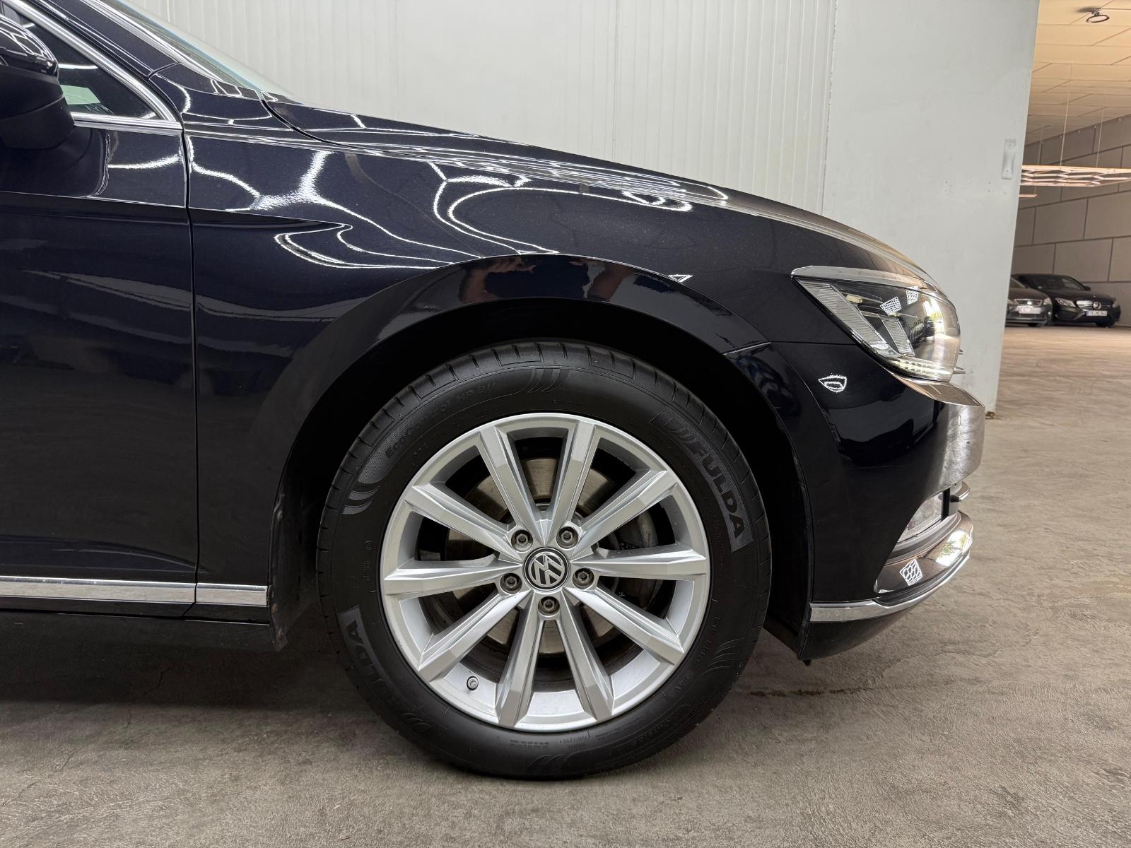 Volkswagen Passat Variant Highline "R-LINE INTERIEUR"