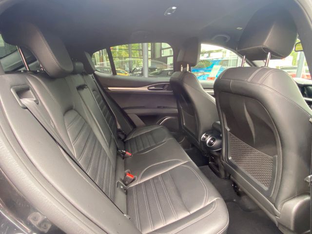 ALFA ROMEO Stelvio Veloce Q4