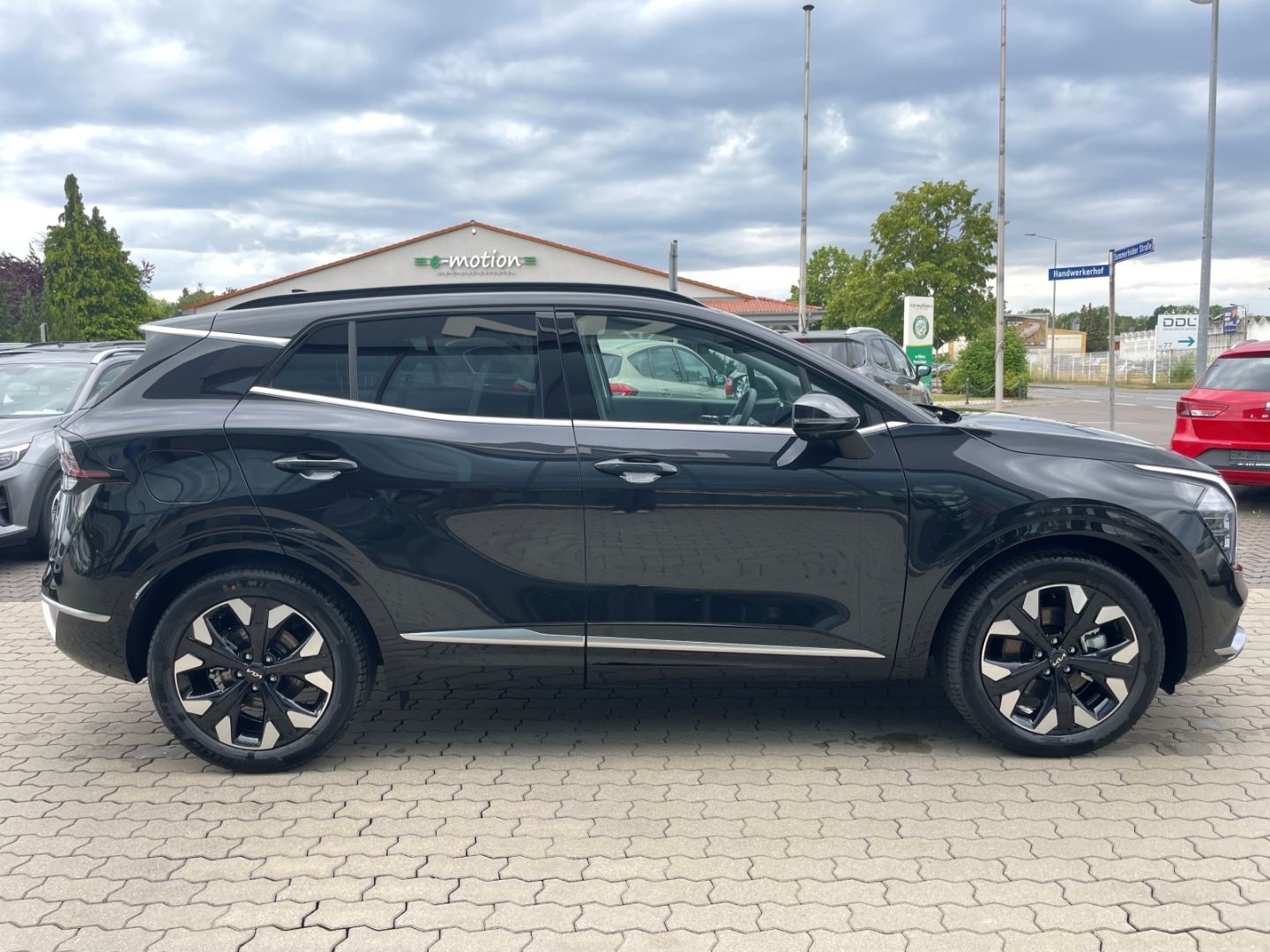 Fahrzeugabbildung Kia Sportage Plug-in Hybrid 4WD 360Kamera LED Panoda