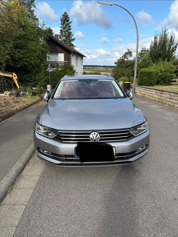 Image of Volkswagen Passat