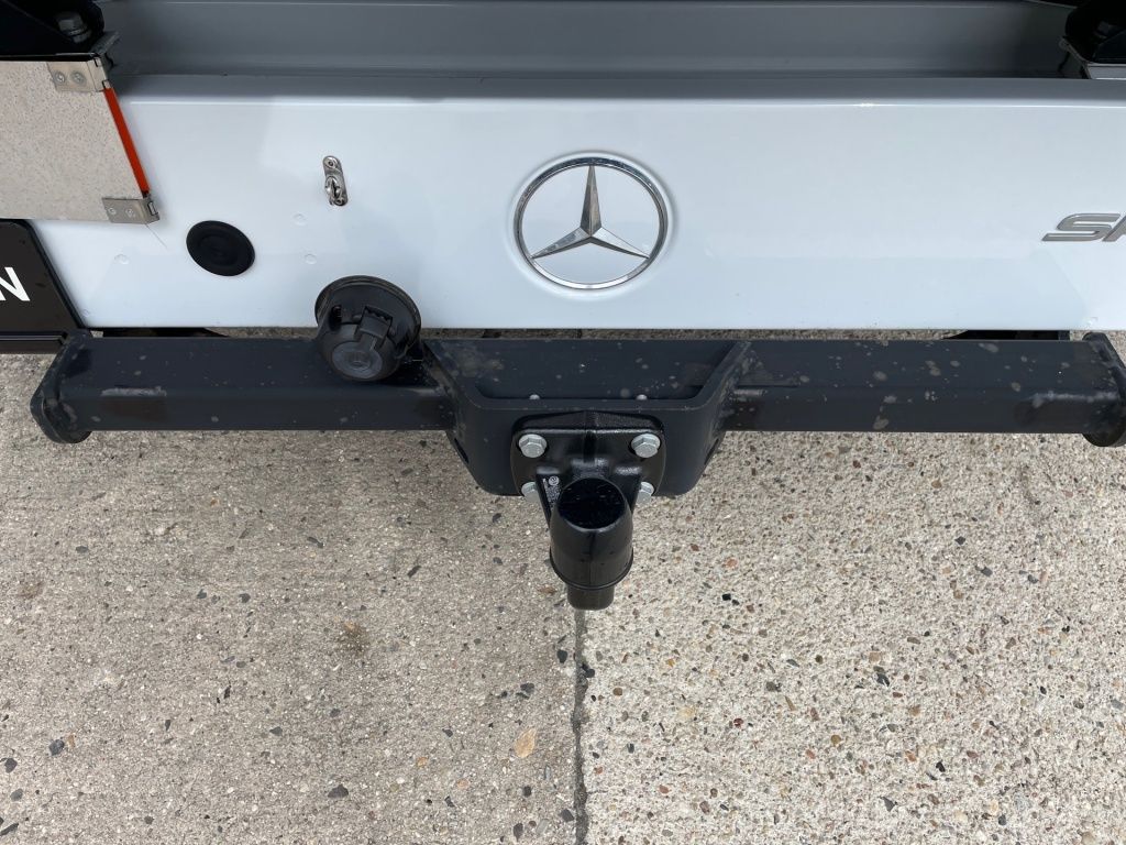 Fahrzeugabbildung Mercedes-Benz Sprinter 215 CDI Pritsche Kompakt AHK, Klima