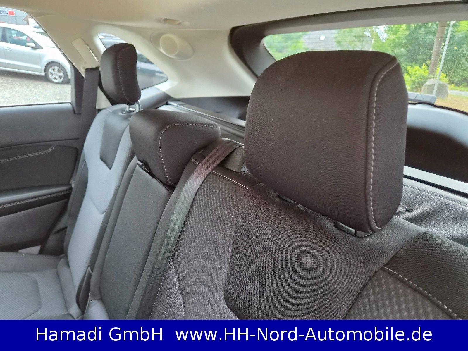 Ford Edge Titanium 4x4//KAMERA//NAVI//SOUNDSYSTEM//