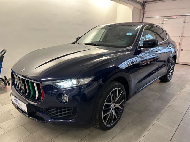 Maserati Levante 3.0 Q4 DIESEL *Panorama *360 Kamera *