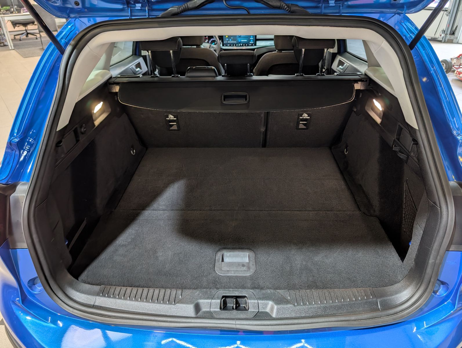 Fahrzeugabbildung Ford Focus 1.0 EcoBoost MHEV Active LED ACC Cam 17"