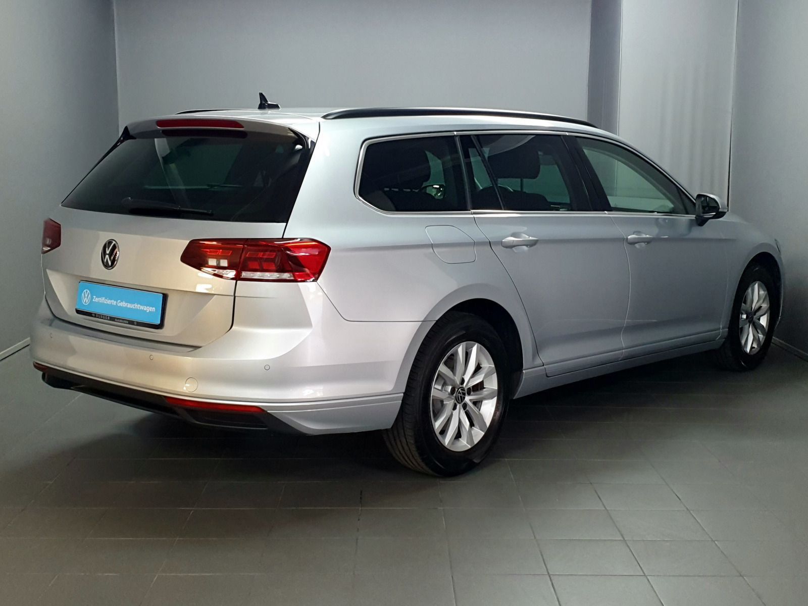 Volkswagen Passat Variant Business 2.0TDI DSG Standhz ACC foto 4