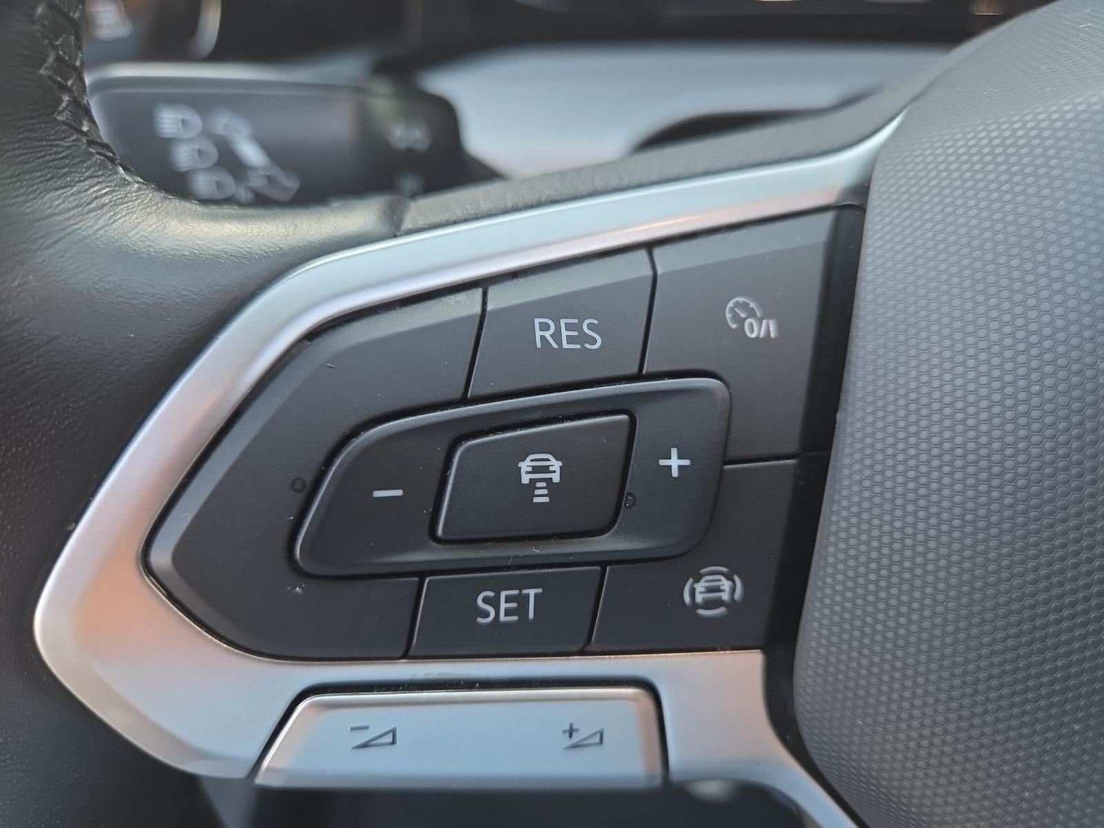 Volkswagen Golf VIII MOVE SPORT 2.0TDI PANO+AHK+KAMERA+KEYL, миниатюра 20