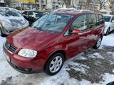 Volkswagen Touran Highline*1HAND*AUTOMATIK - Volkswagen Touran aus 2005: Highline