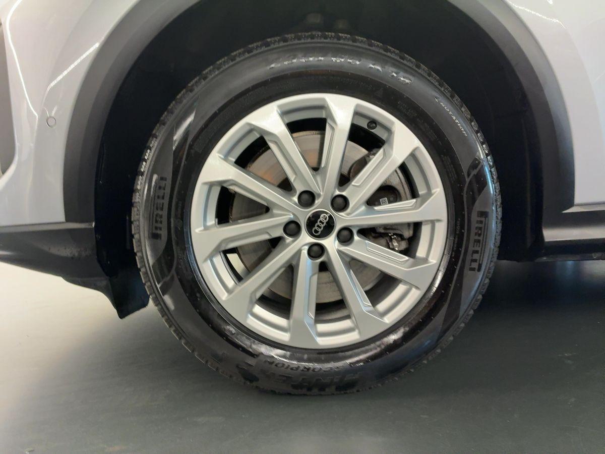 Audi Q5 SUV 40 TDI quattro *PANO*AHK*ACC*MEM*KAM*20ZO