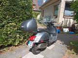 Piaggio Vespa GTS 300 - Piaggio Motorräder in Hamburg