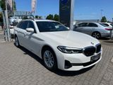 BMW 520 d Touring AHK+DA+ACC+HuD+Park+Park+HaKa uvm. - BMW 5er Reihe aus 2023