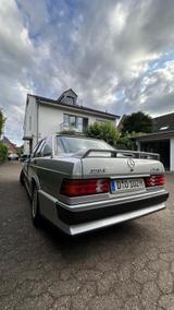 Mercedes-Benz 190 E 2.5-16 (1988) - Mercedes-Benz 190: 190e 16