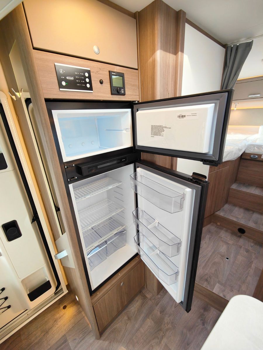 Fahrzeugabbildung Carado T-457 pro+  Modell 2026 Automatik TV