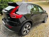 Volvo XC 40 XC40 Core Recharge Plug-In Hybrid 2WD - Volvo XC40 Core mit Hybrid-Antrieb (Benzin/Elektro)