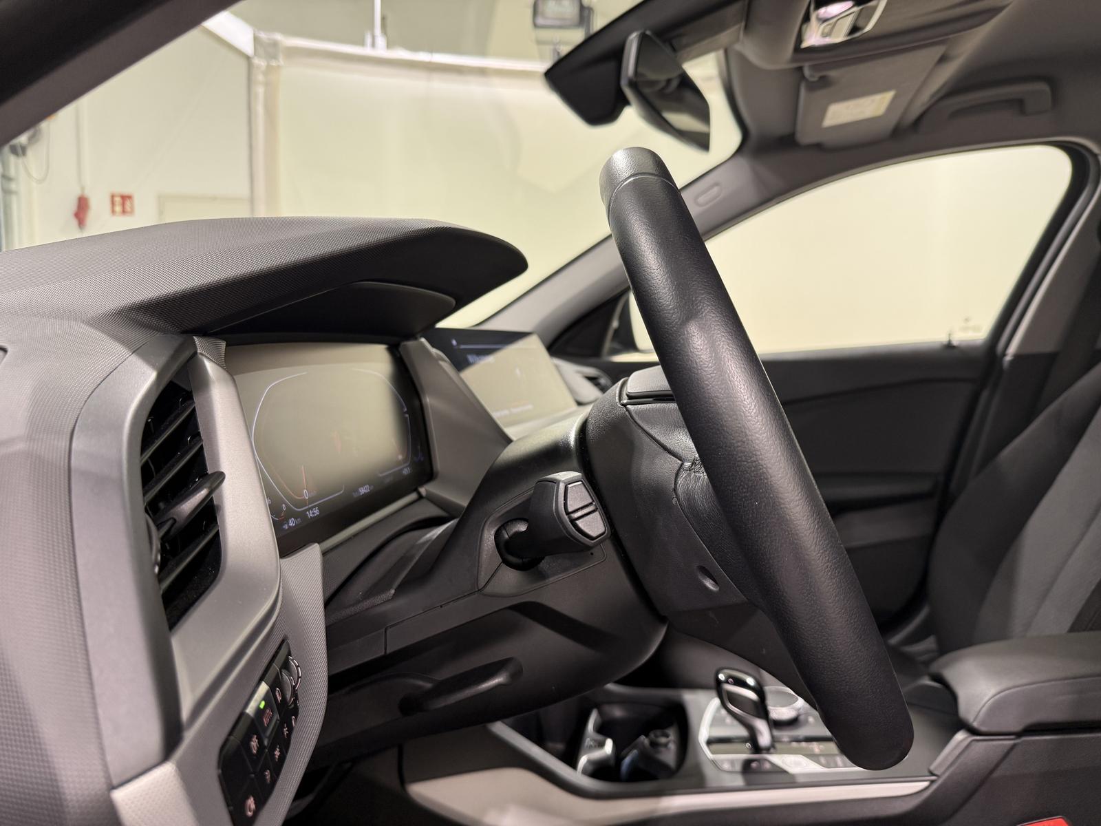 BMW 118 i Aut Navi LED RFK PA Sitzhzg Klimaaut, миниатюра 14