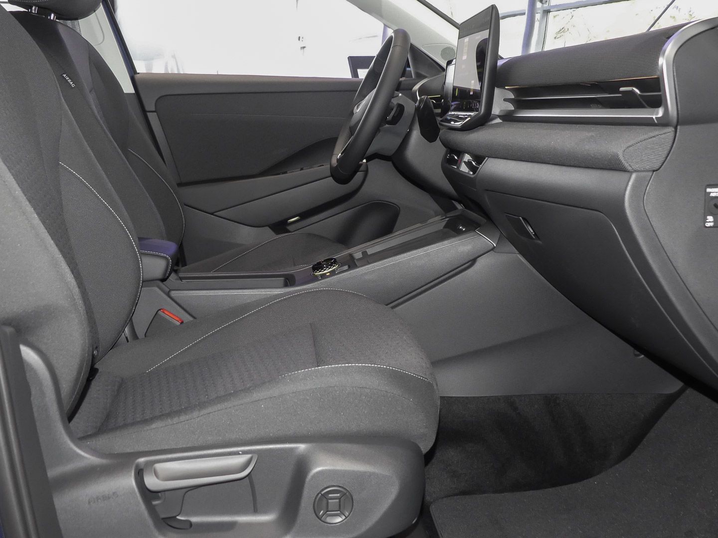 Volkswagen T-Roc - Bild 11