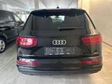 Audi Q7 3.0 TDI quattro S line *Matrix LED *7-Sitzer* - : Alcantara, Ambiente-Beleuchtung