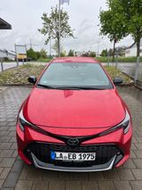 Toyota Corolla 2,0 Hybrid GR Sport  - Toyota Corolla: GR Sport