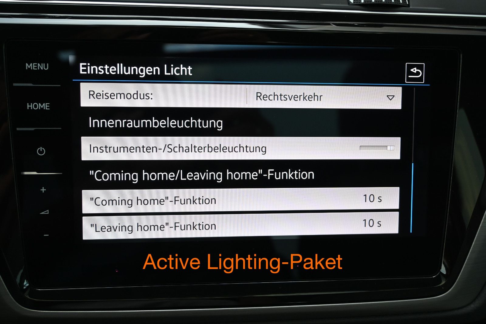 Fahrzeugabbildung Volkswagen Touran 1.5 TSI DSG °ACC°AHK°PANO°STHEIZ°DYNAUDI°