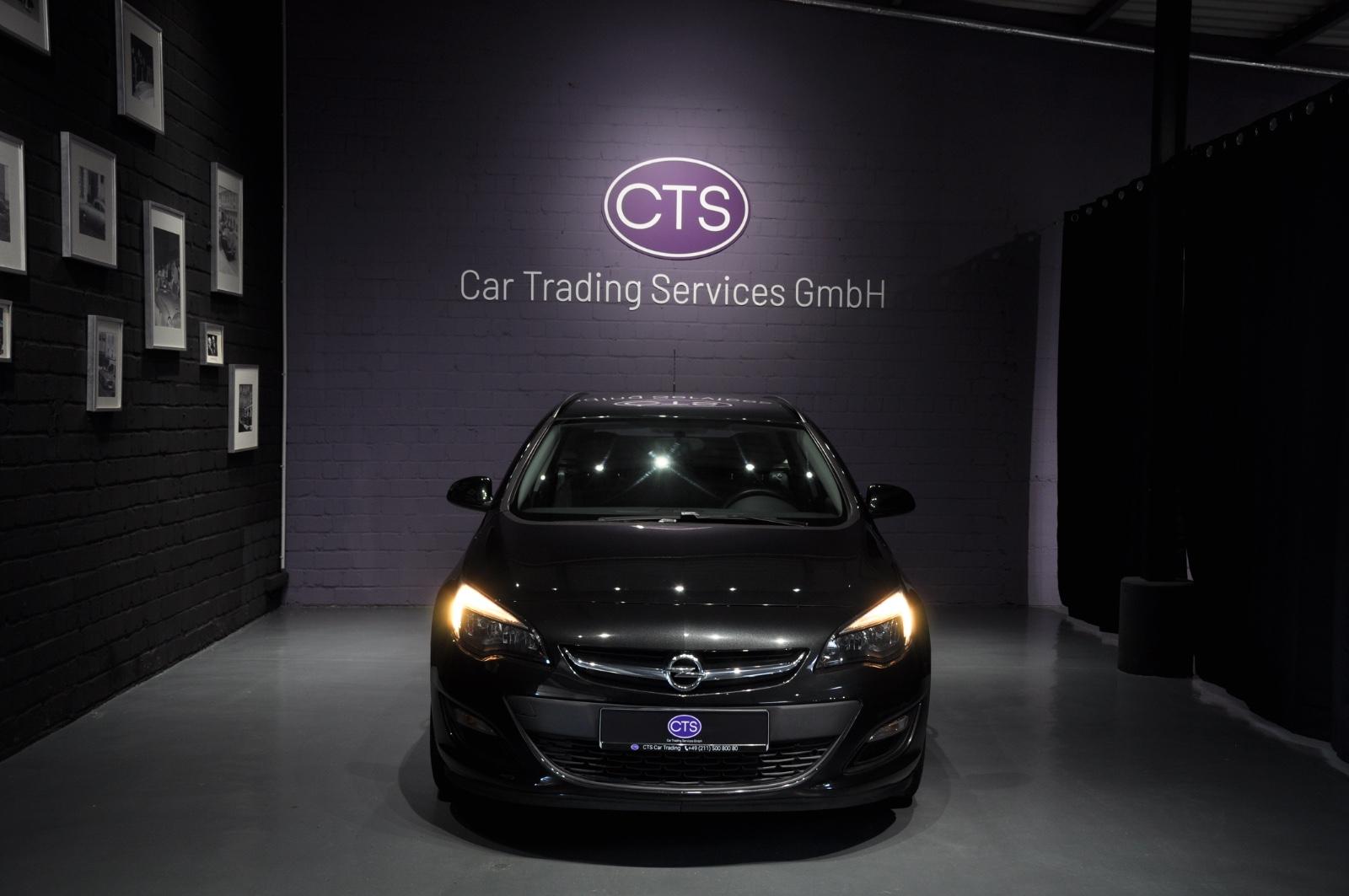 Opel Astra J Sports Tourer Edition