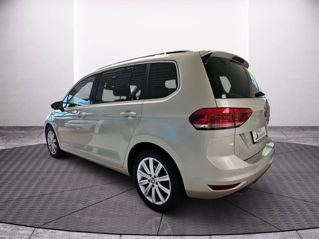 Fahrzeugabbildung Volkswagen Touran 2.0 TDI DSG Highline AHK NAVI ACC RFK GJR