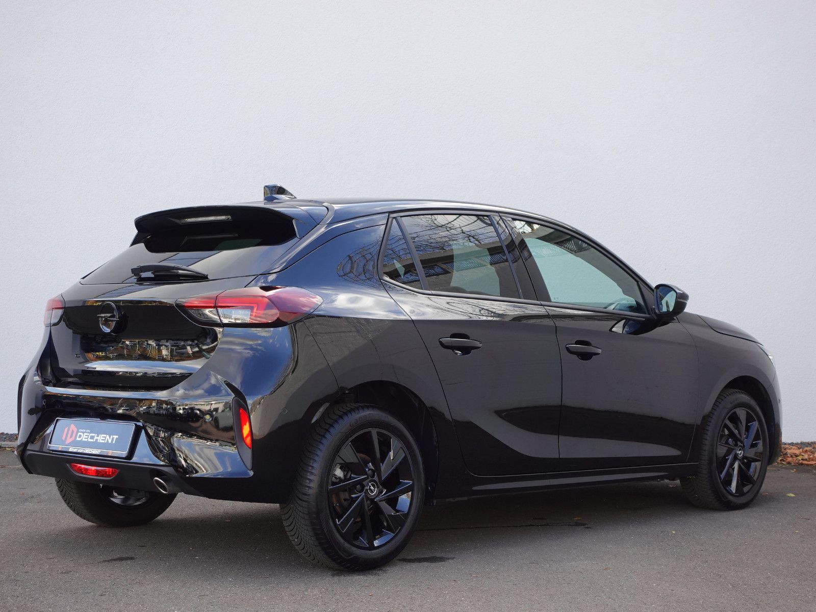 Fahrzeugabbildung Opel Corsa GS 1.2T,Navi,Kamera,Sitzhzg,Allwetter,LED