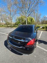 Mercedes-Benz C 200 4MATIC Autom. - - Mercedes-Benz C 200 mit Benzin-Antrieb: Schwarz, Limousine
