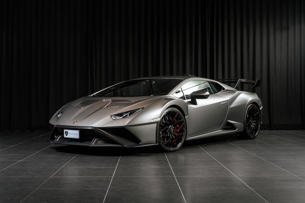 Lamborghini Huracán STO