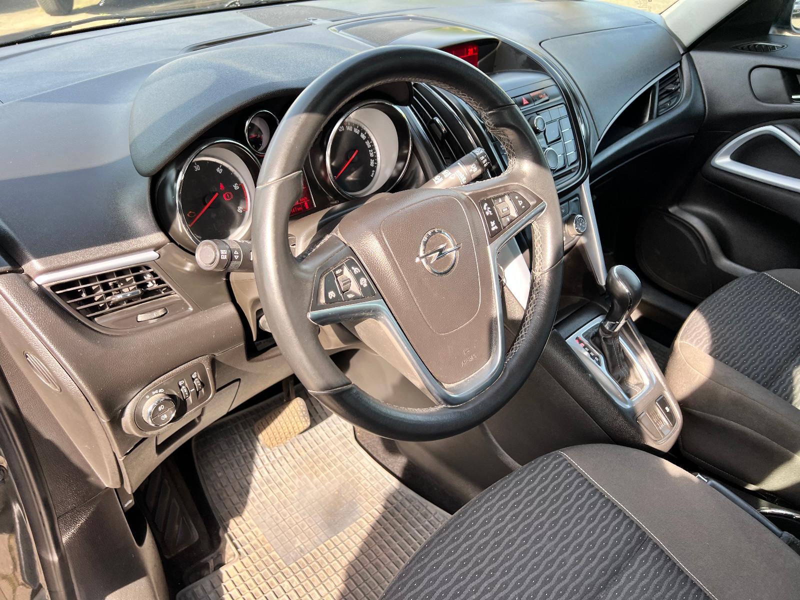 Opel Zafira C Tourer Drive