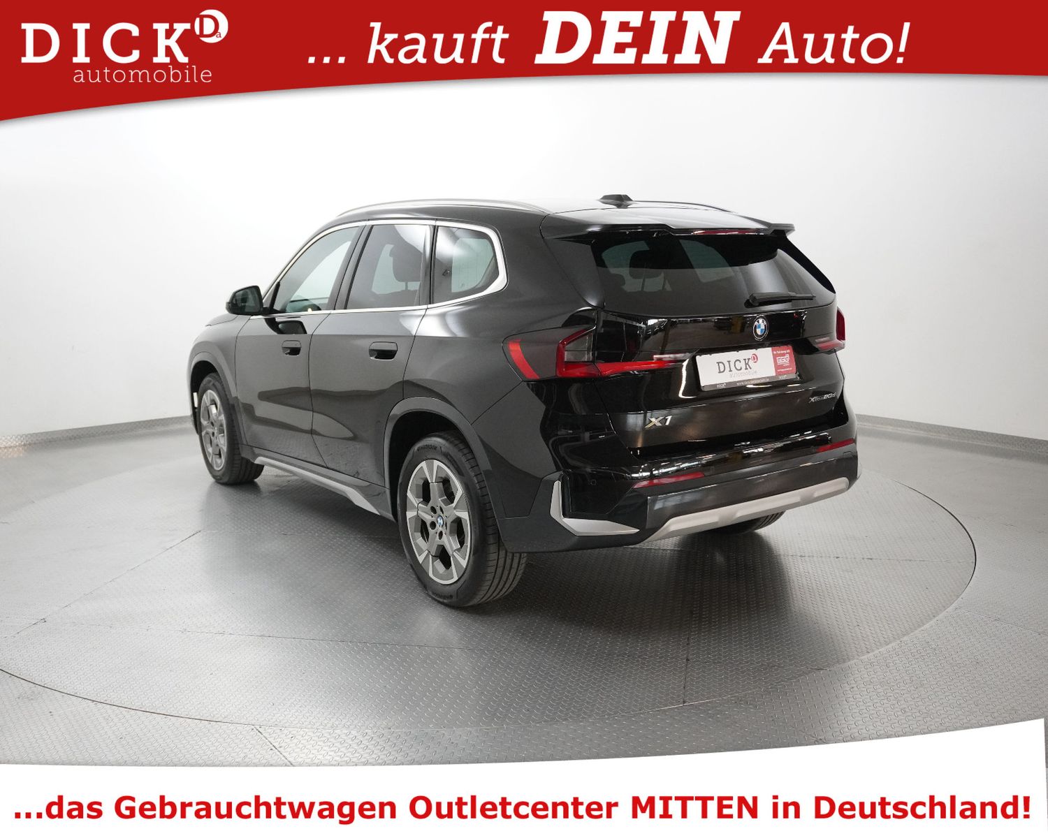 Fahrzeugabbildung BMW X1 xDr 20d x LINE >PANO+MEMO+MASSAG+KAM+H&K+AHK+