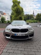 BMW M5 Competition xDrive A M5 Competition - BMW M5: Competition