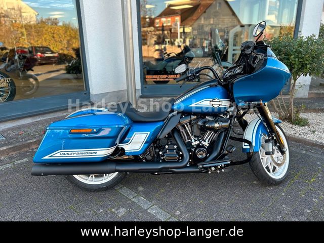 Harley-Davidson FLTRXST Road Glide ST Fast Johnnie m. Kess Tech