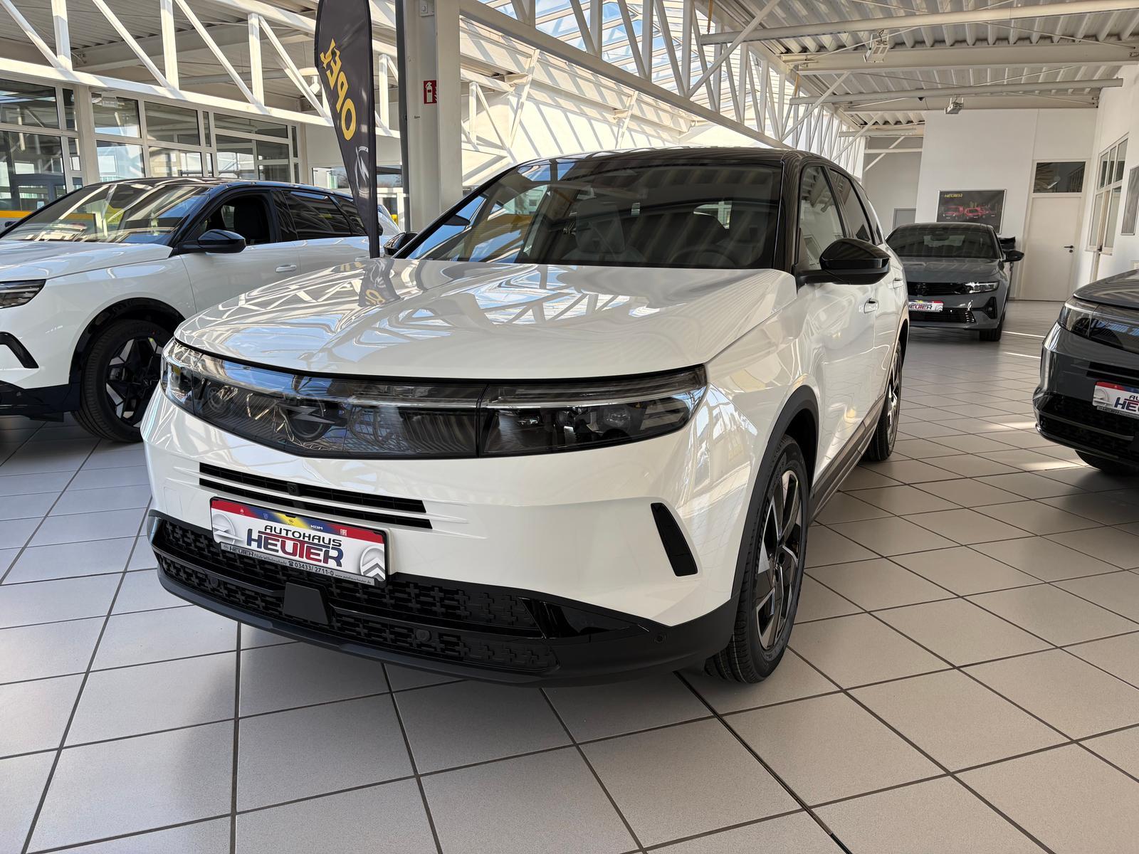 Opel Grandland 1.2 48V Mild-Hybrid 107 kW GS