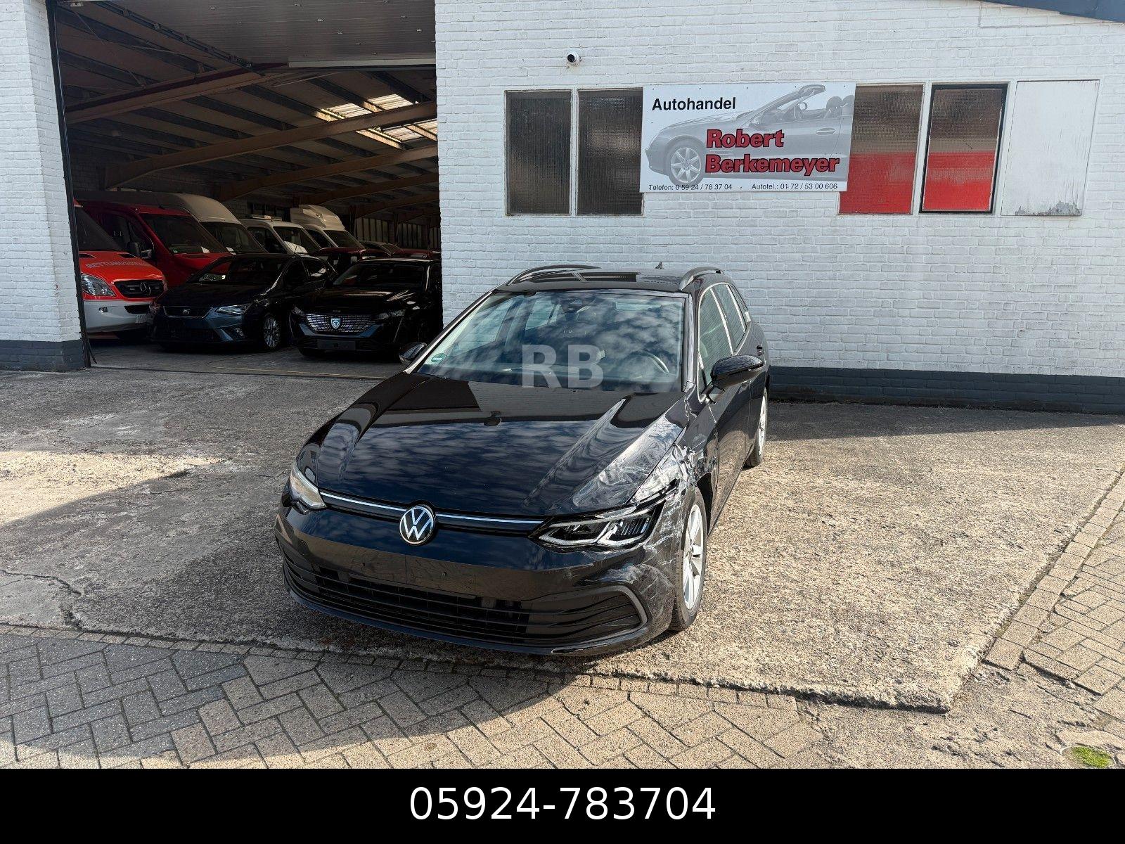 Volkswagen Golf VIII Variant Life DSG LED
