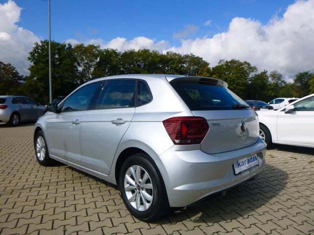Fahrzeugabbildung Volkswagen Polo VI Highline >95 PS/Navi/Sitzheiz/PDC<