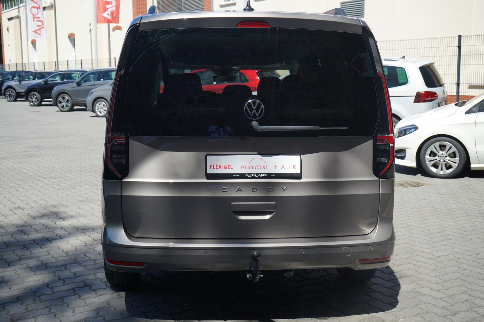 Volkswagen Caddy Maxi 1.5 TSI DSG Kamera 7-Sitzer AHK