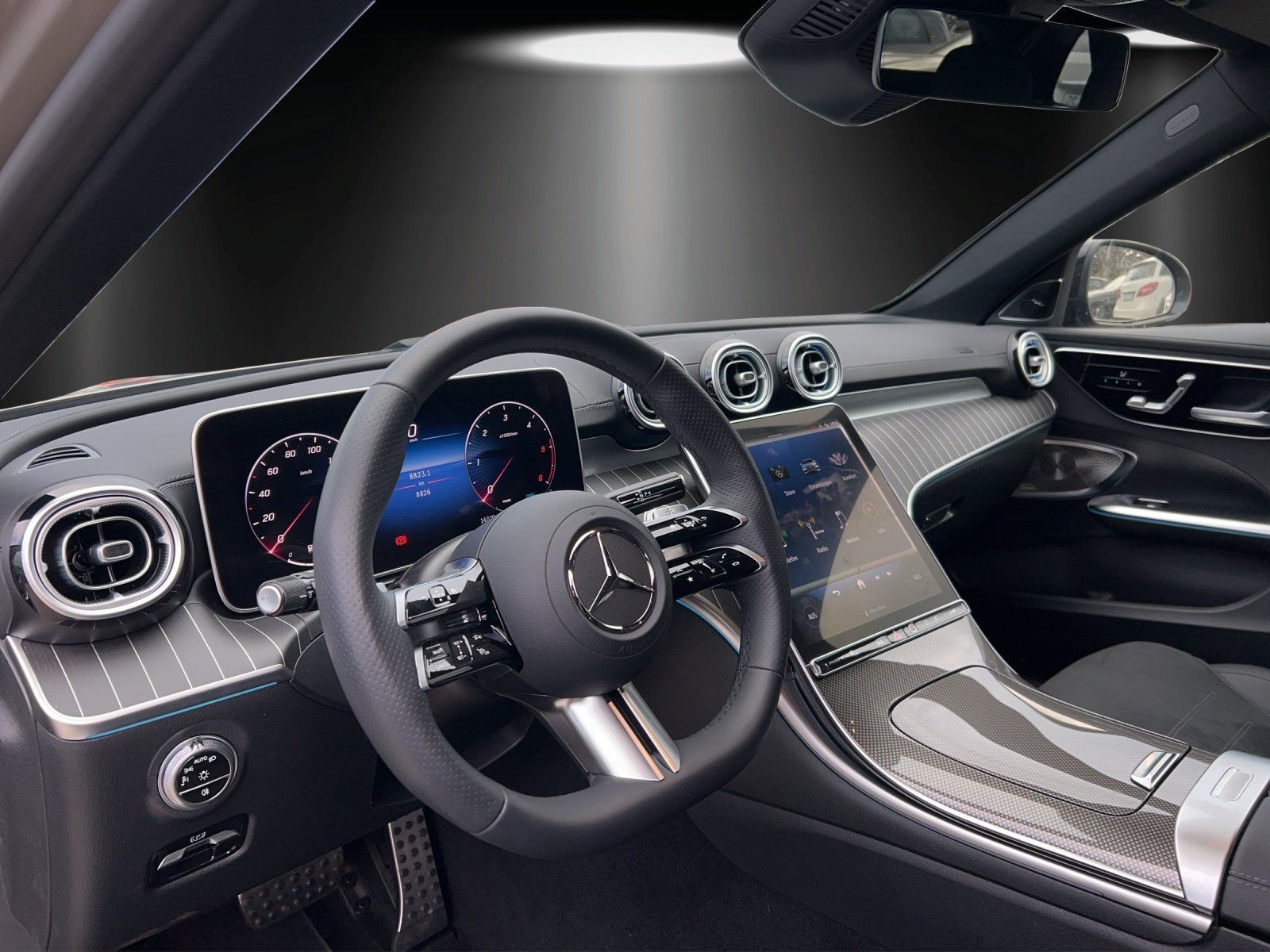 Fahrzeugabbildung Mercedes-Benz C 300d T AMG Pano DISTRO Burme AHK Digital 360°