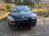 Renault Megane Coupé-Cabriolet dCi 130 Luxe Luxe - Renault Megane mit Diesel-Antrieb: Leder, Cabrio