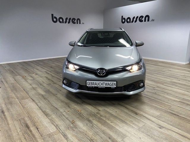 Toyota Auris 1.2 Turbo Touring Sports Team Deutschland