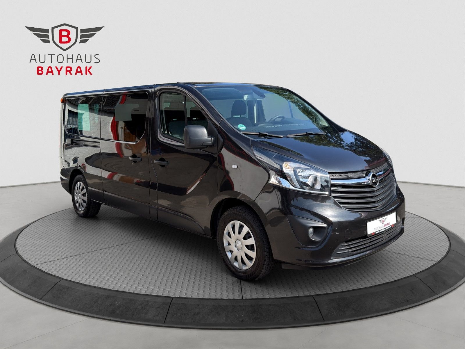 Opel Vivaro Combi L2H1 9-SITZ./RFK/NAVI/TEMP./AWR/UVM