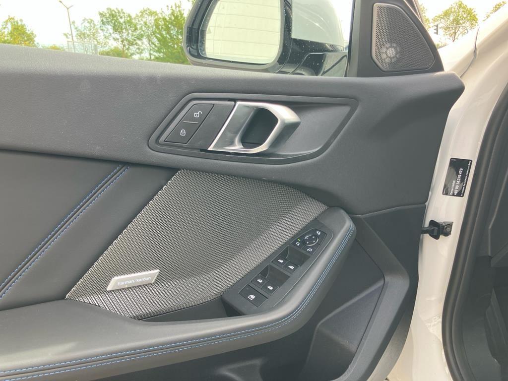 BMW 1 Series Aut. M Sport AHK+Inno+H/K+Adapt. LED+Keyless, миниатюра 20