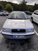 Skoda octavia 1.6 Automatik - gebrauchte Skoda Octavia aus dem Jahr 2000