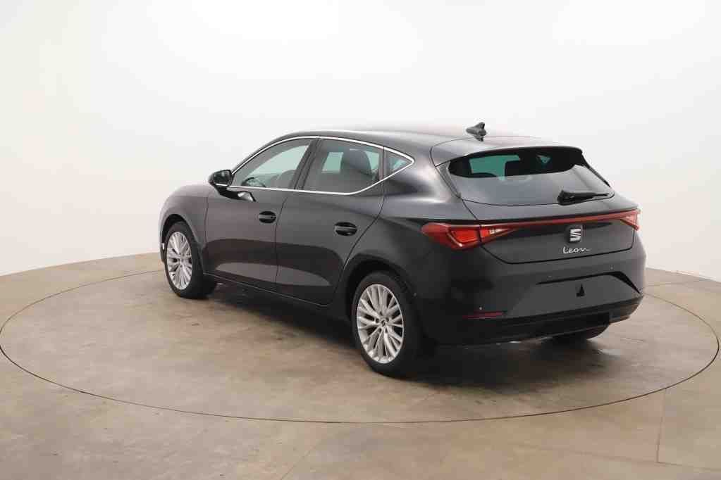 SEAT Leon XCELLENCE 1.5 eTSI 110kW Tempo*PDC*RFK*SH