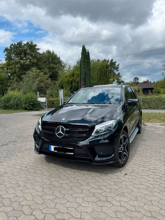Image of Mercedes-Benz GLE 350