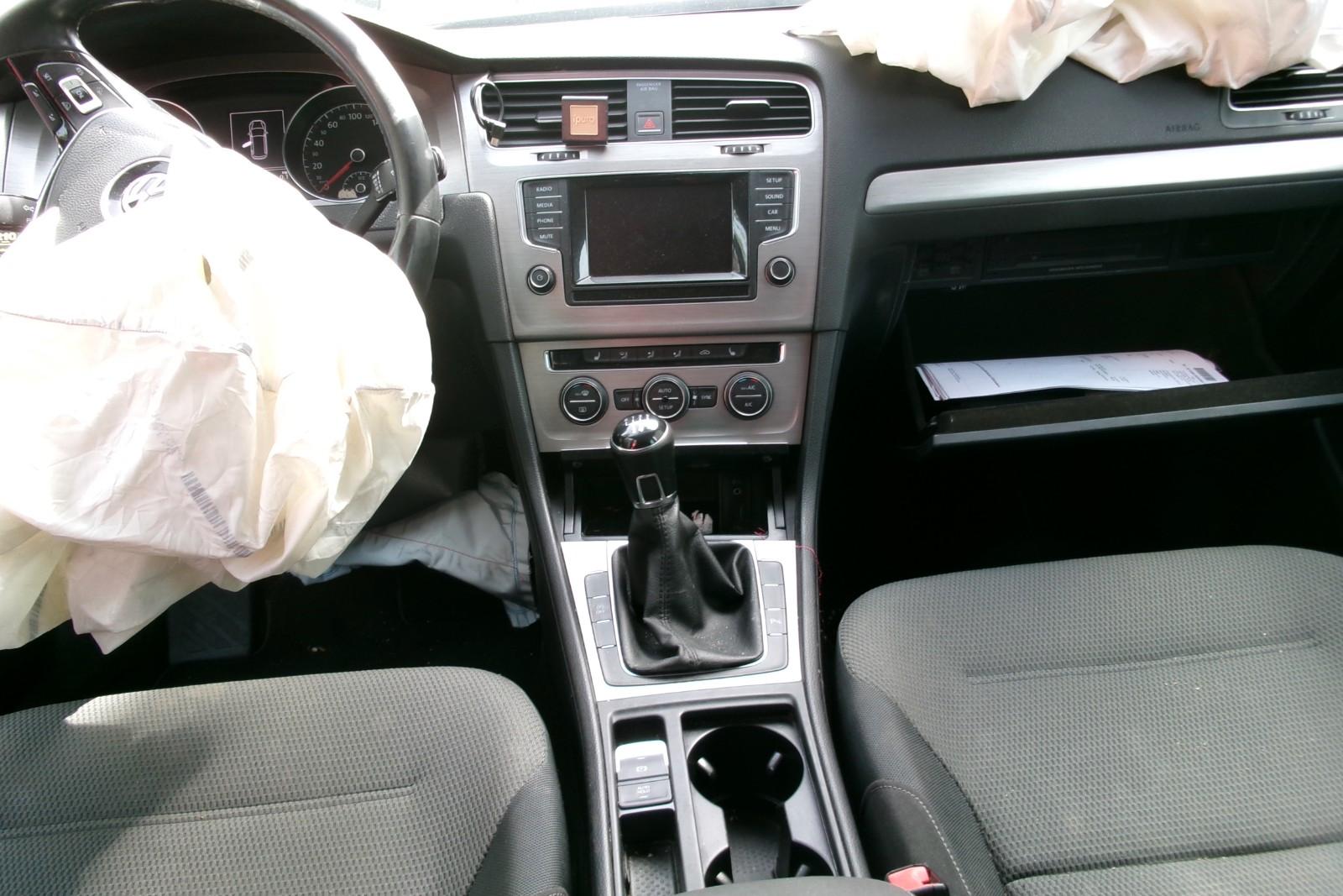 Volkswagen Golf 2014 — photo 11