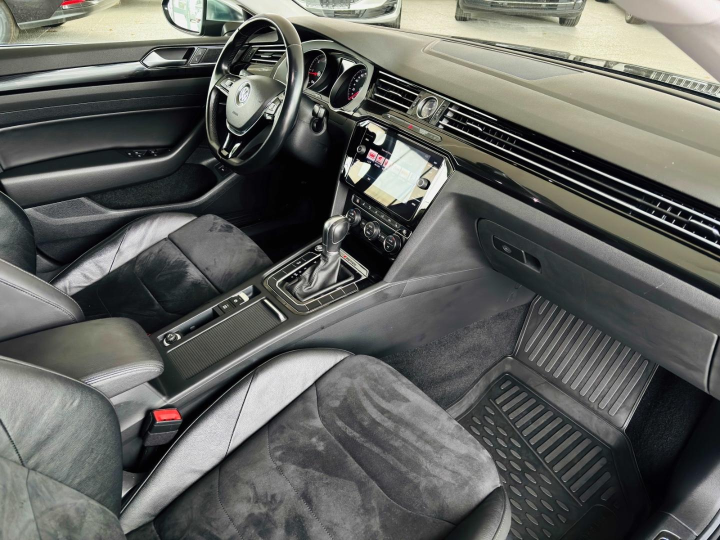 Volkswagen Arteon Elegance 4Motion 2.0 TDI DSG ACC NAVI LED