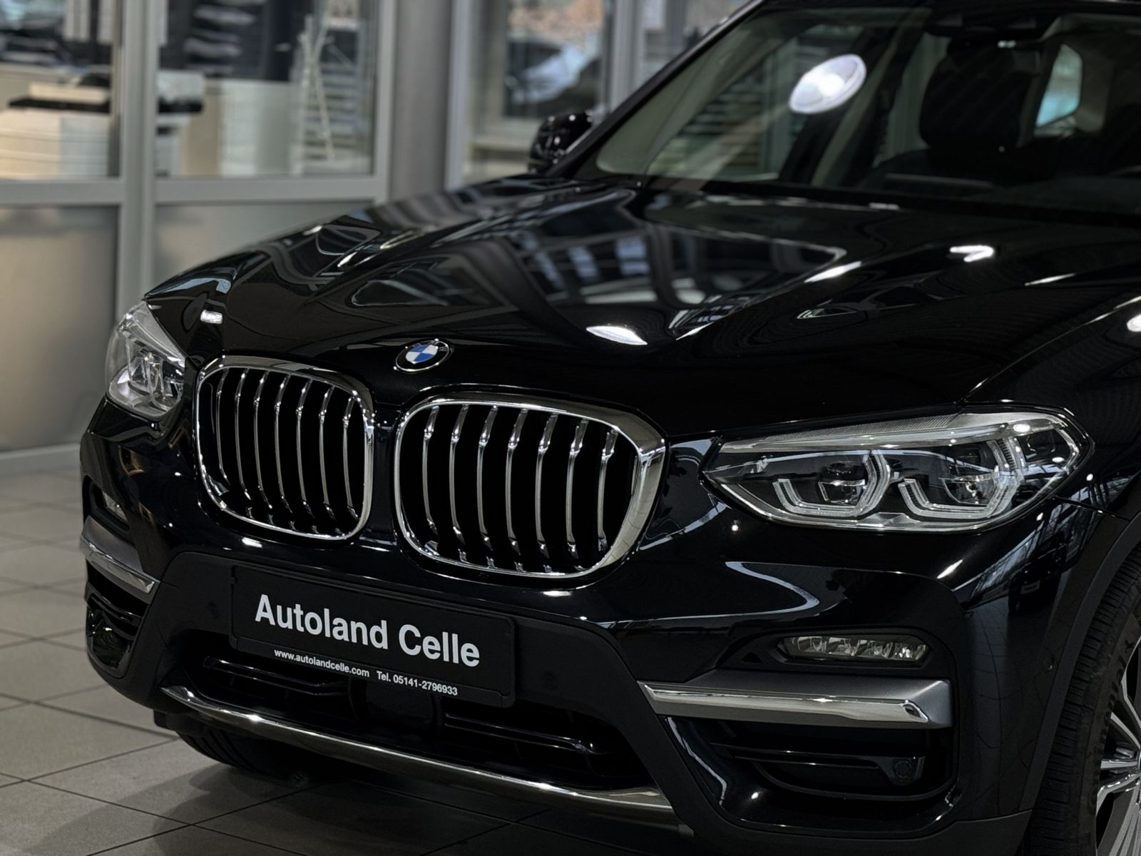 Fahrzeugabbildung BMW X3 xD30e Luxury Line Kamera HUD DAB HiFi ACC AHK