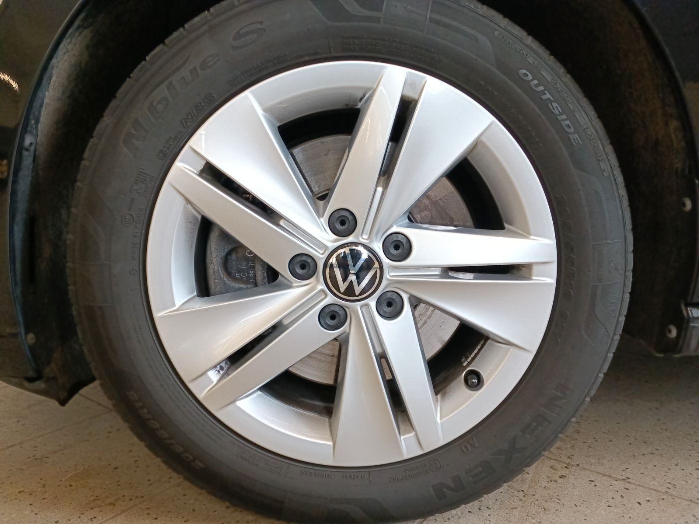 Volkswagen Golf - Bild 7
