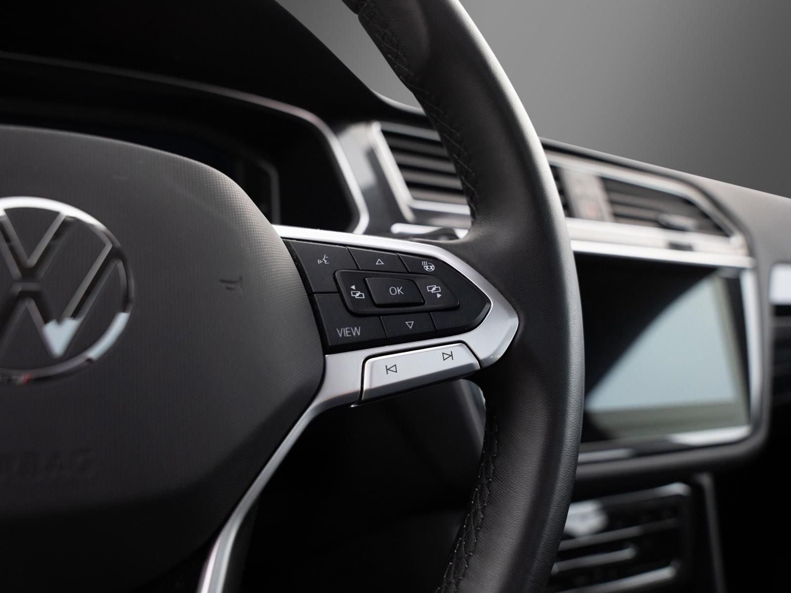 Volkswagen Tiguan Elegance 4Motion Business Premium PANO foto 17