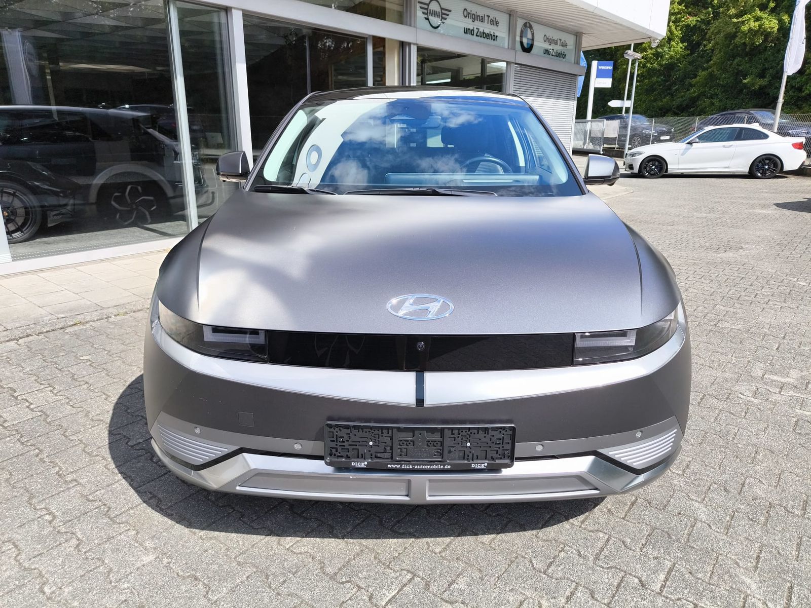 Fahrzeugabbildung Hyundai Ioniq 5 Uniq PANO+AHK+SHZ+HEADUP+NAV+ACC+360°+